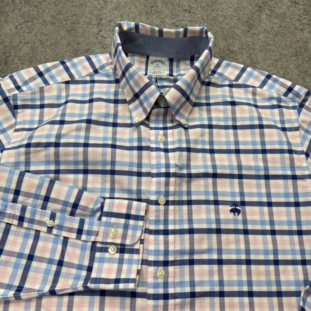 Brooks Brothers Oxford Shirt Men XL Pink White Blue Plaid OCBD Regent b173
